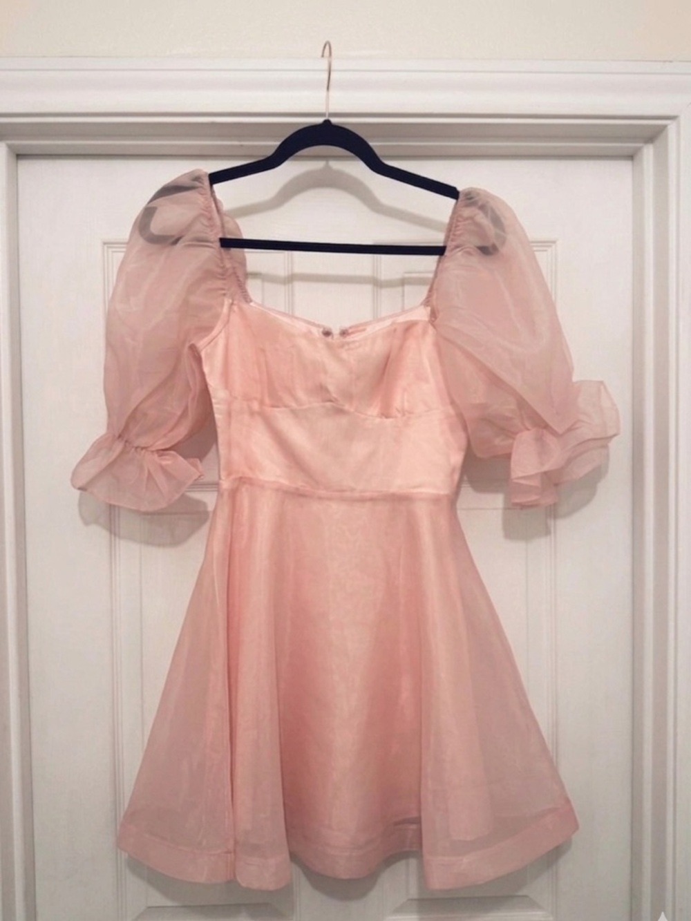 Selfie Leslie Puff Sleeve Pink Mini Dress - Picture 3 of 4